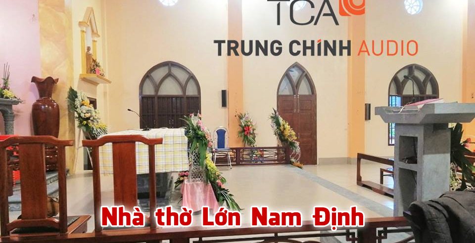 toa-em-380-micro-de-buc-phat-bieu-giang-le-nha-tho