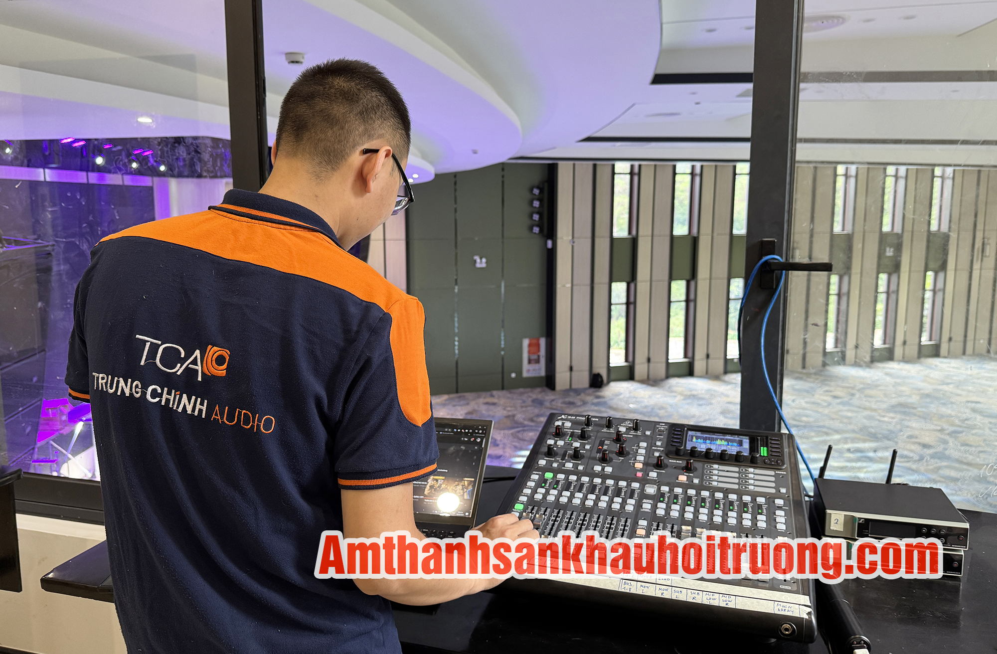 TCA – Thiết kế và thi công âm thanh ánh sáng hội trường chuyên nghiệp TCA – Thiết kế và thi công âm thanh ánh sáng hội trường chuyên nghiệp